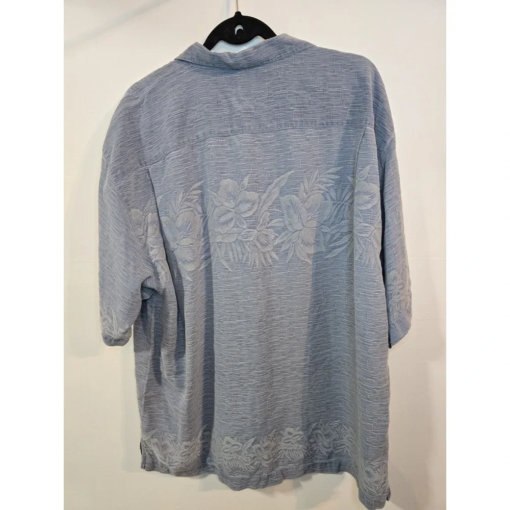 Tommy Bahama see pictures please