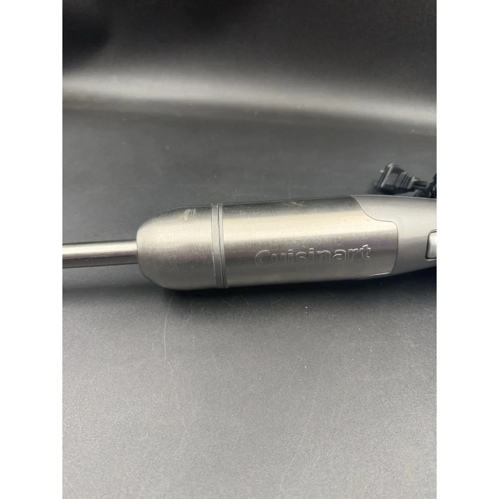 Cuisinart lock button
