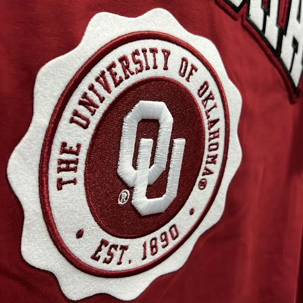 🔥🏈 University of Oklahoma SOONERS Embroidered Quality College Tee XL - PERFECT