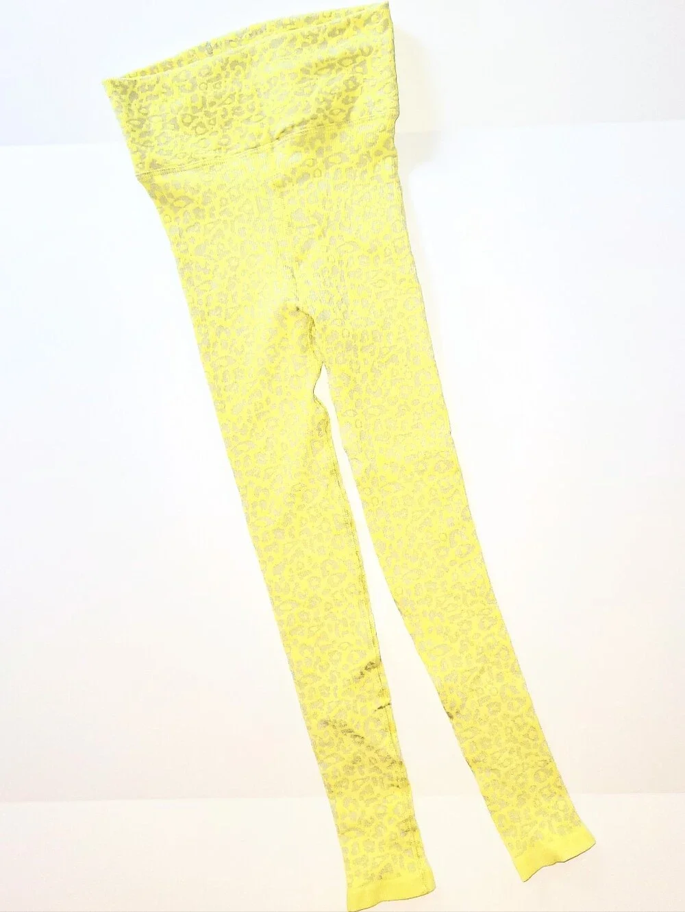 NWOT Free People Movement Good Karma Leopard Print Activewear Leggings XS/ Small