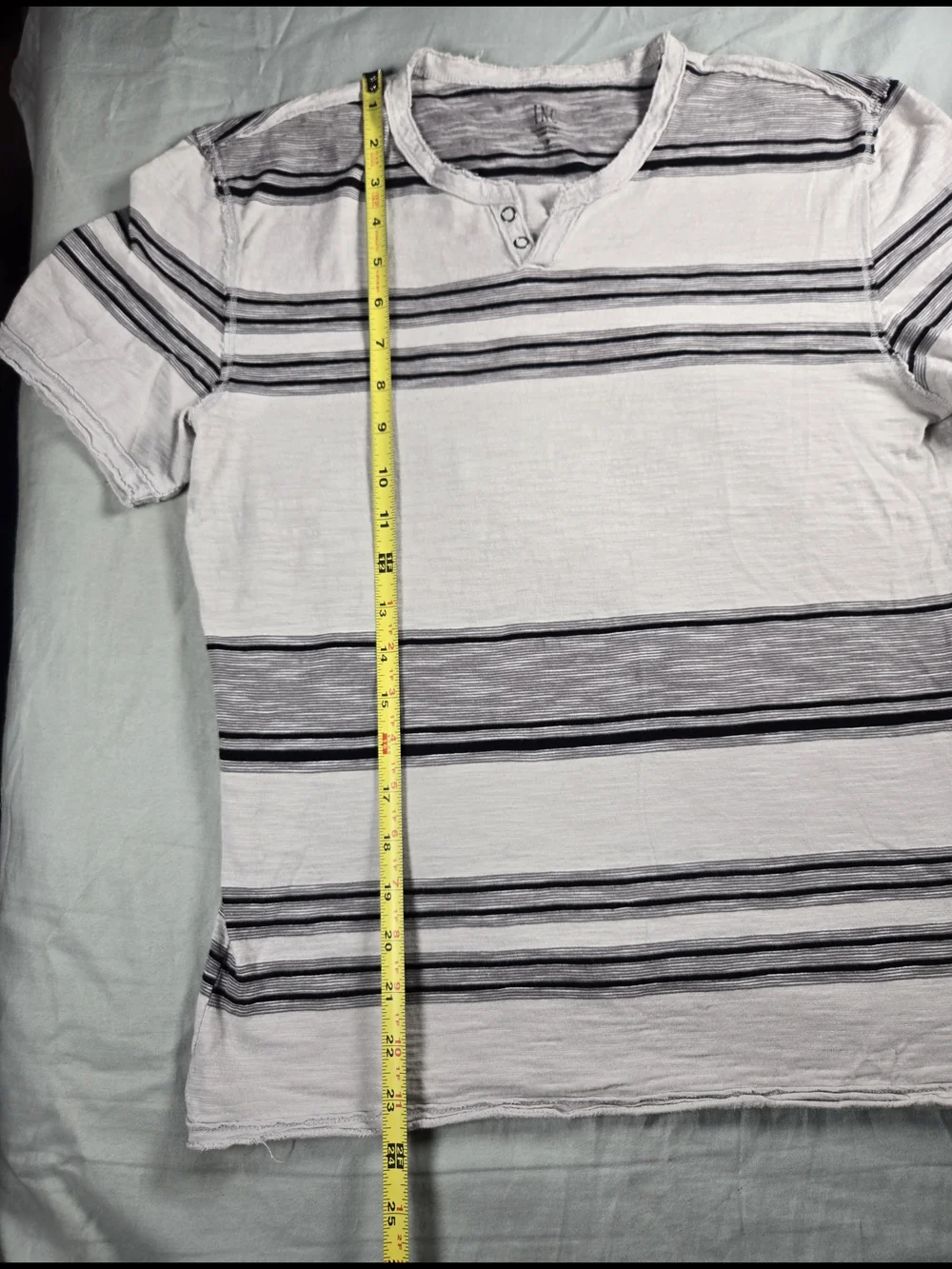 INC International Concepts Men's Striped Henley Tee White/Gray/Black Knit S Teen
