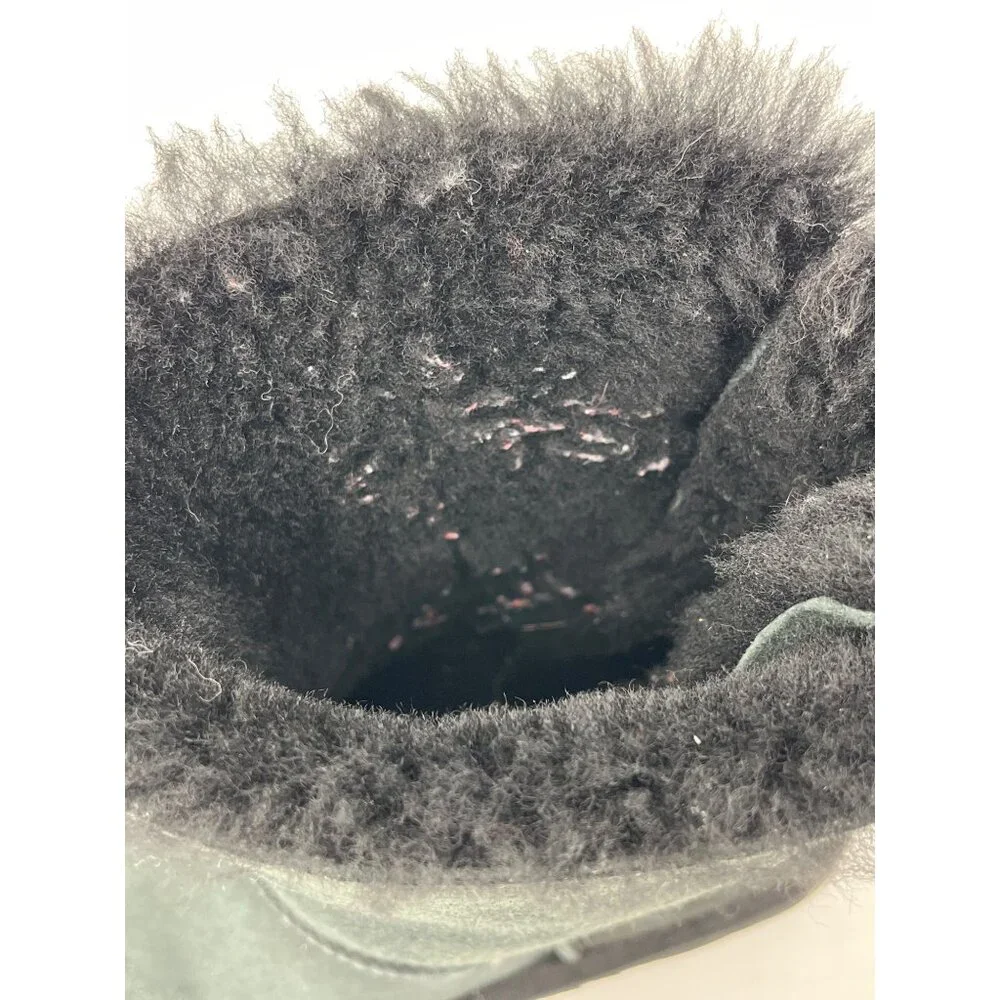 UGG stylish durable