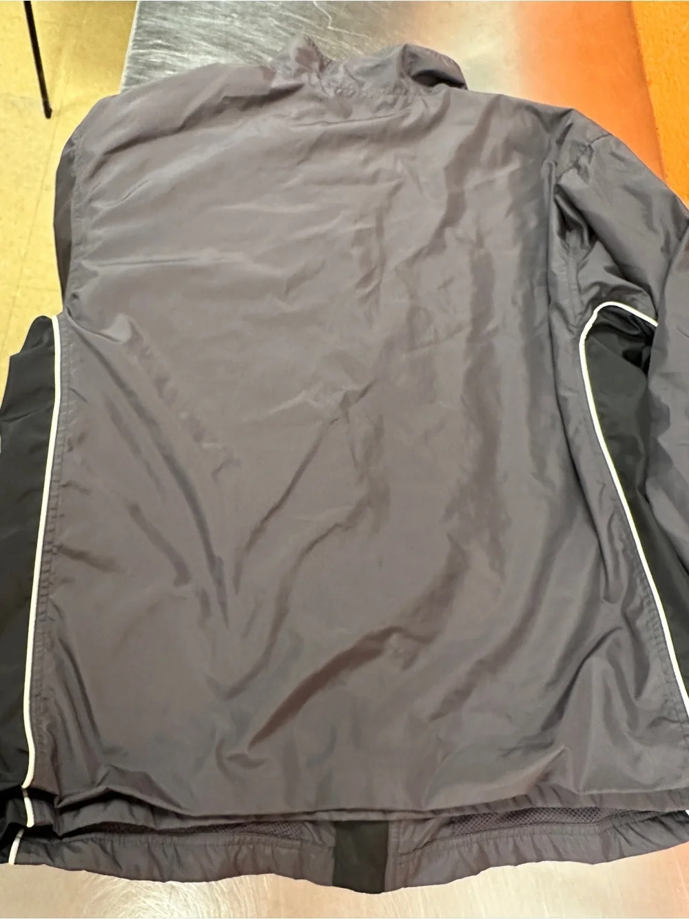Reebok vintage windbreaker