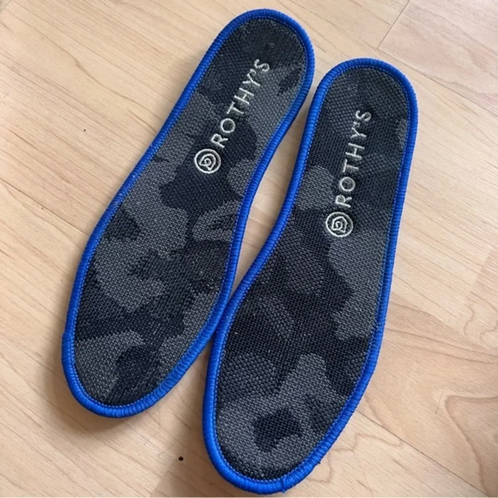 Rothys size fabric