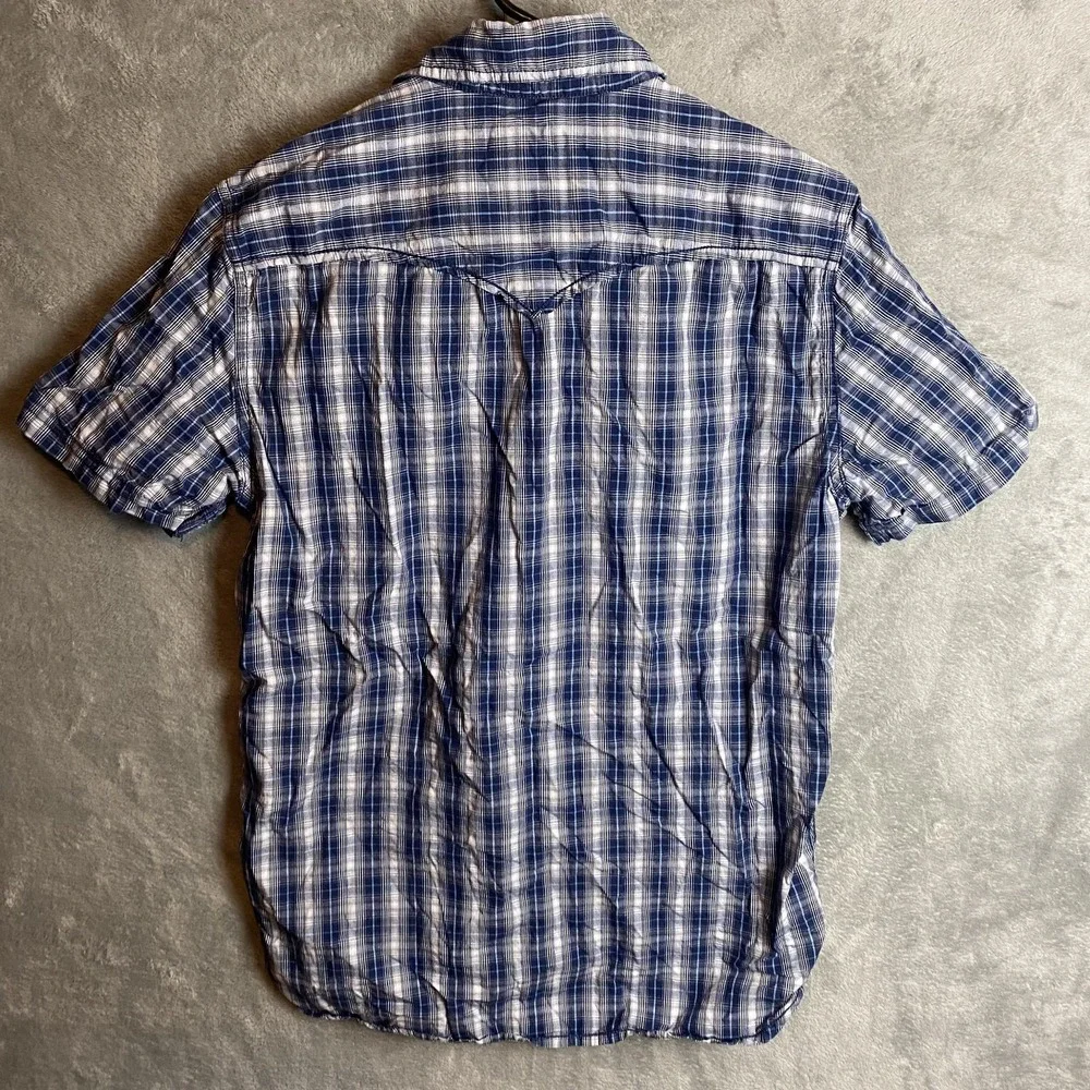 Levis features made