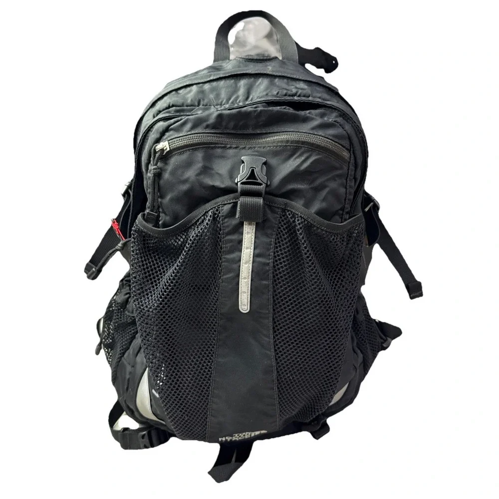 The‎ North Face Unisex Recon Backpack School Laptop Bag Black 4J