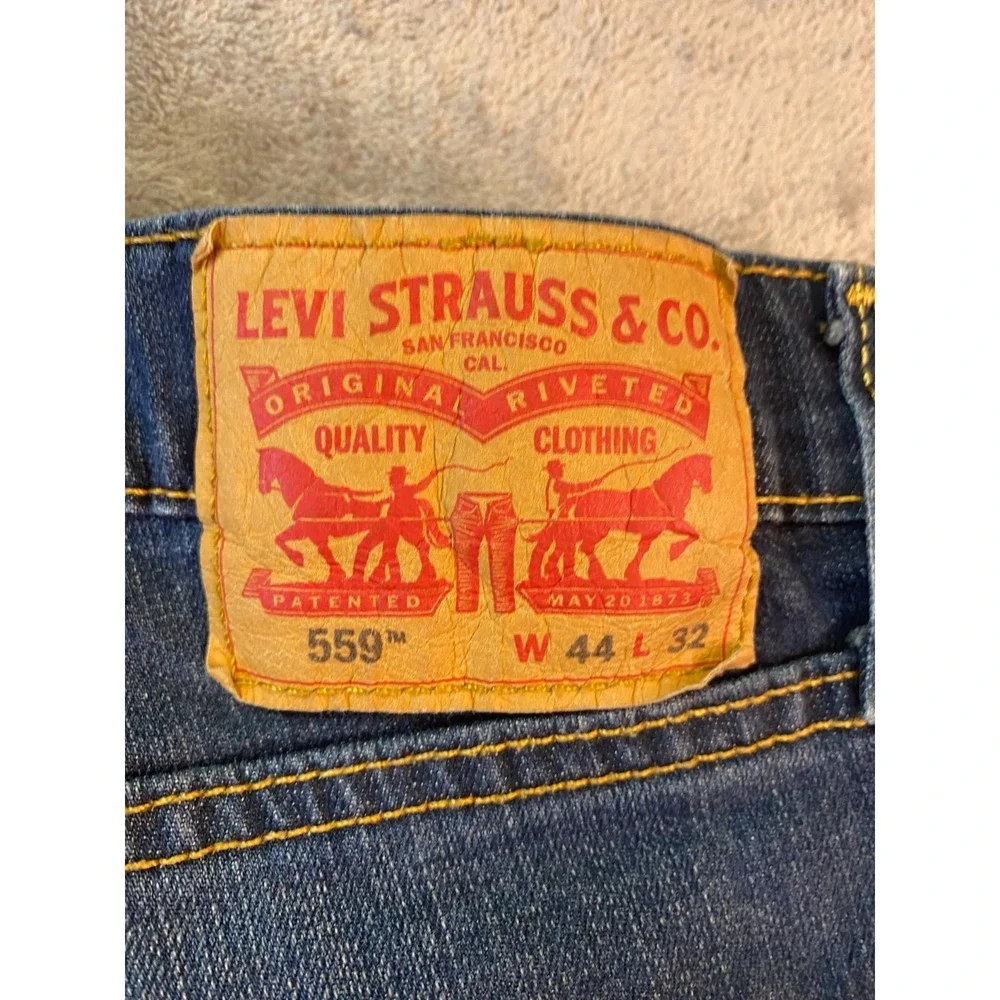 Levis levi 559