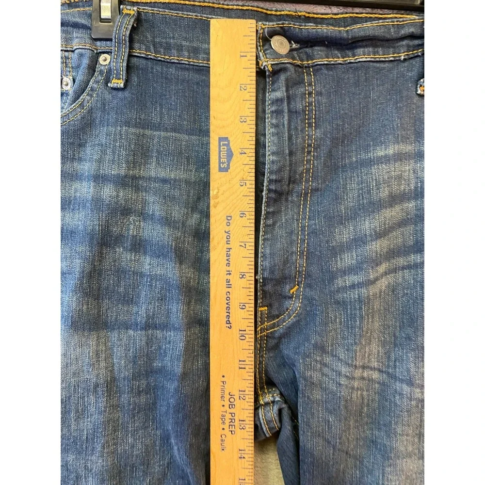 Levis levi 559