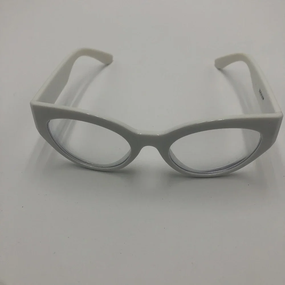 Zenni Optical Women's Eyeglass Frames White Cat Eye Preowned  With Case 50s Look