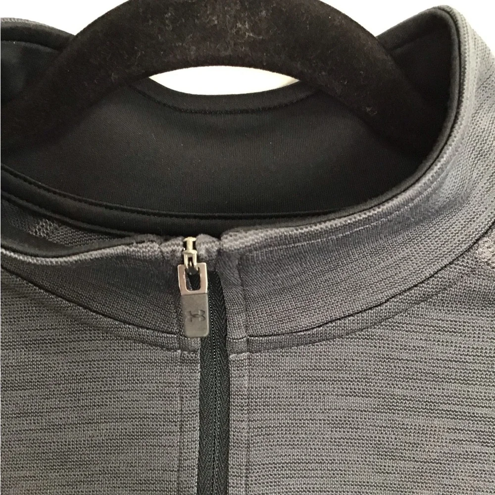 Under Armour casual sports sleeve