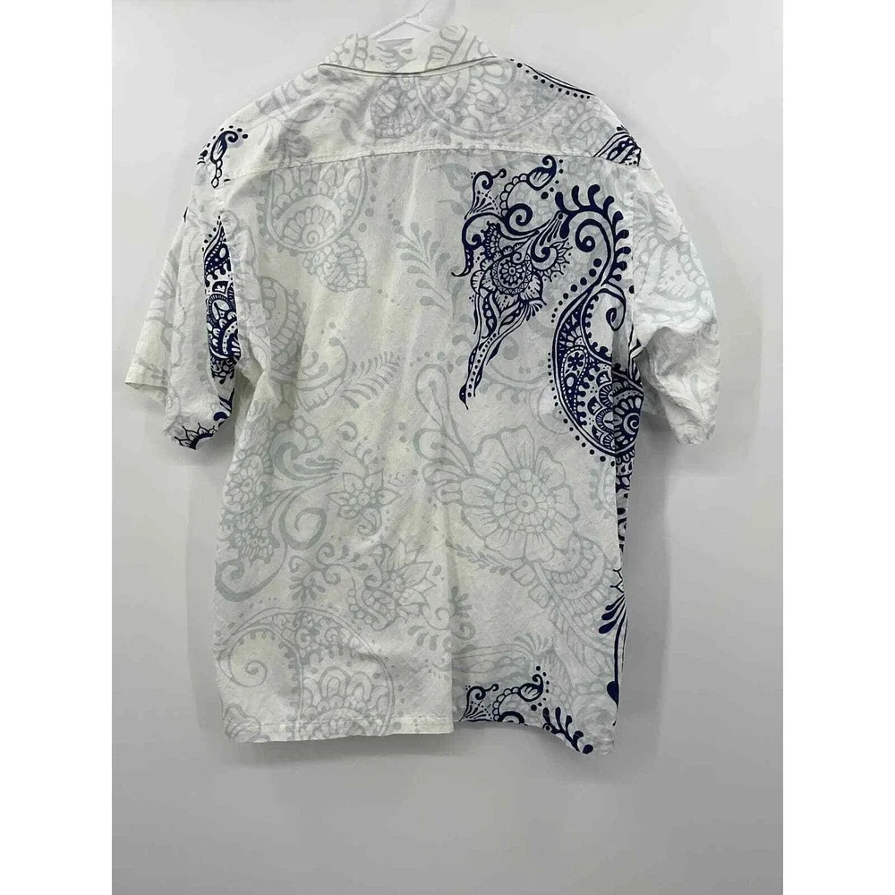 Majun leaf green