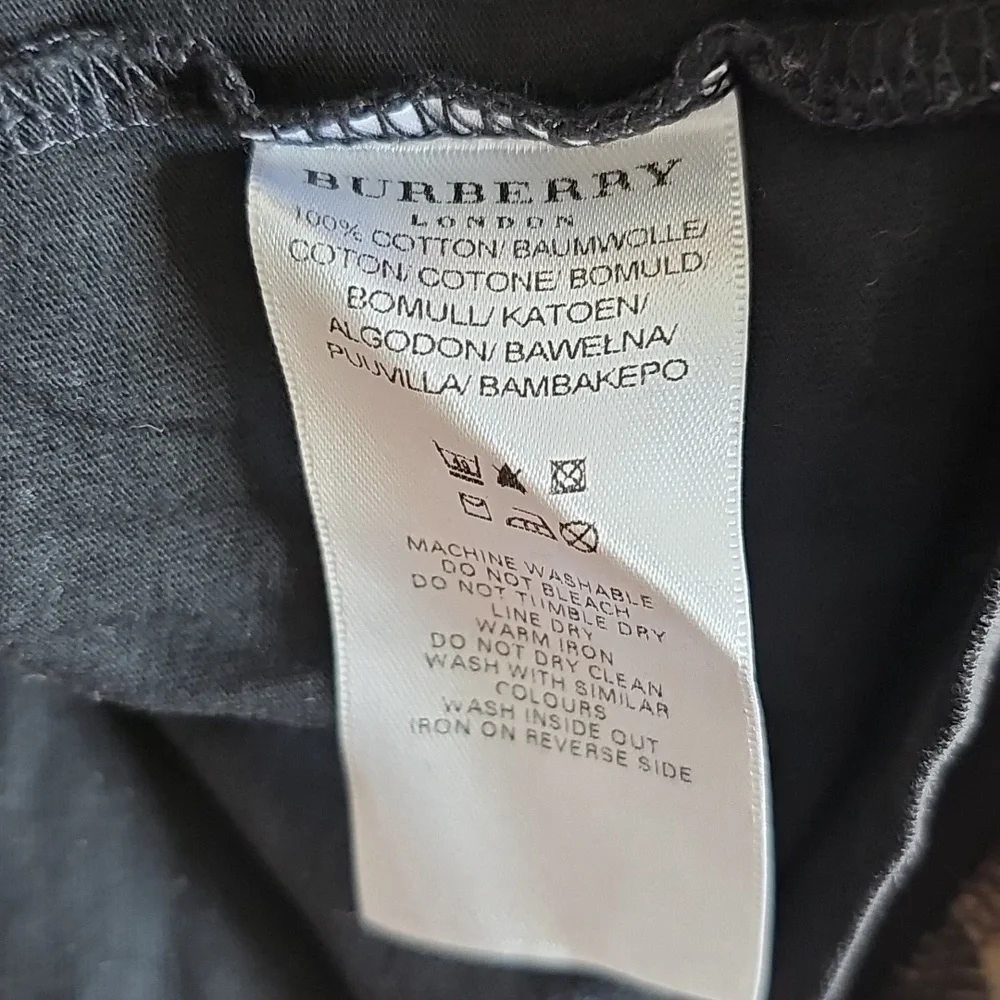 Burberry elegance sweater