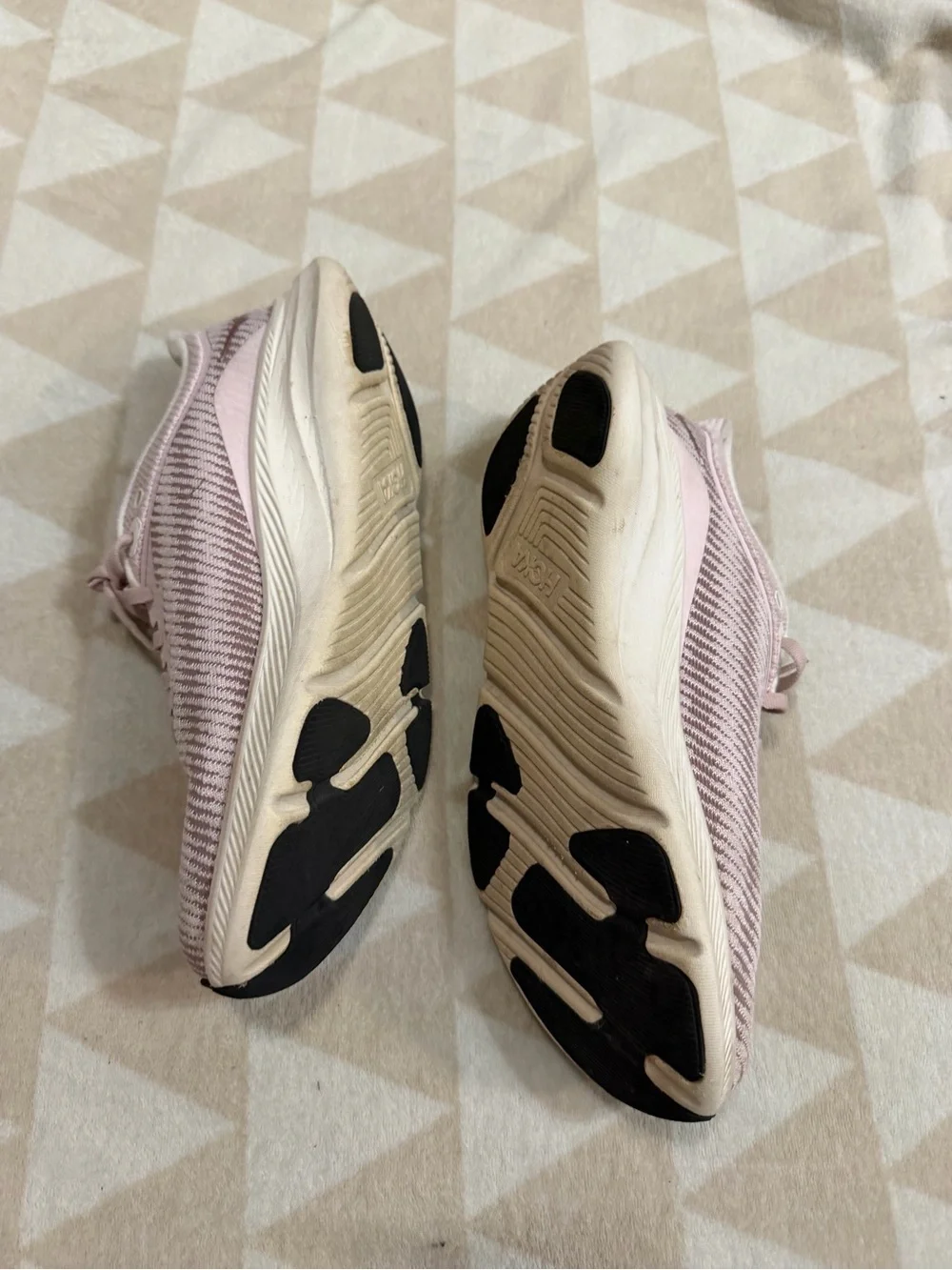 Hoka solimar cosmic pearl alabaster pink