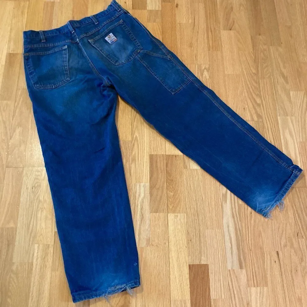 Tyndale medium dark