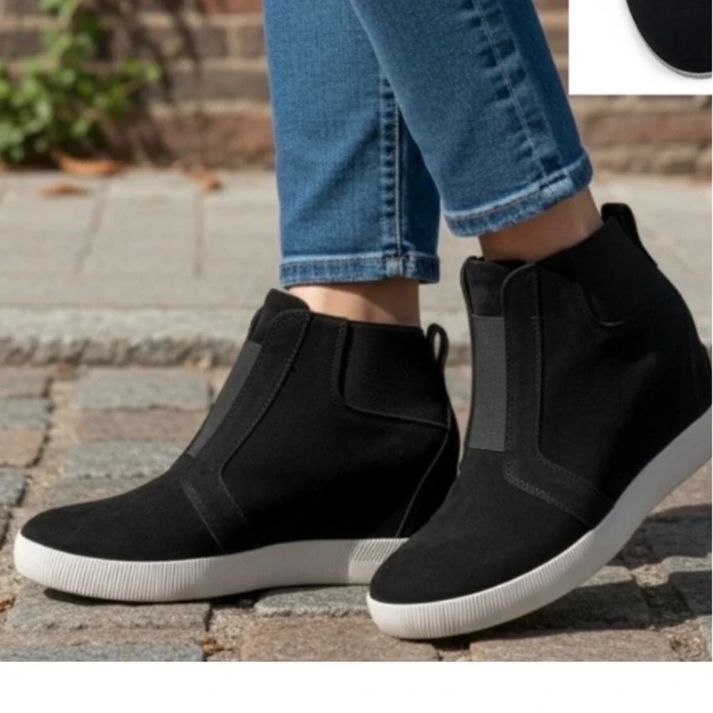 Sorel comfortable ships