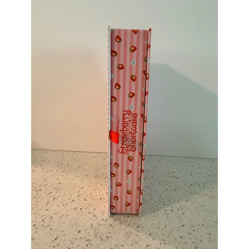 Taste Beauty world strawberry