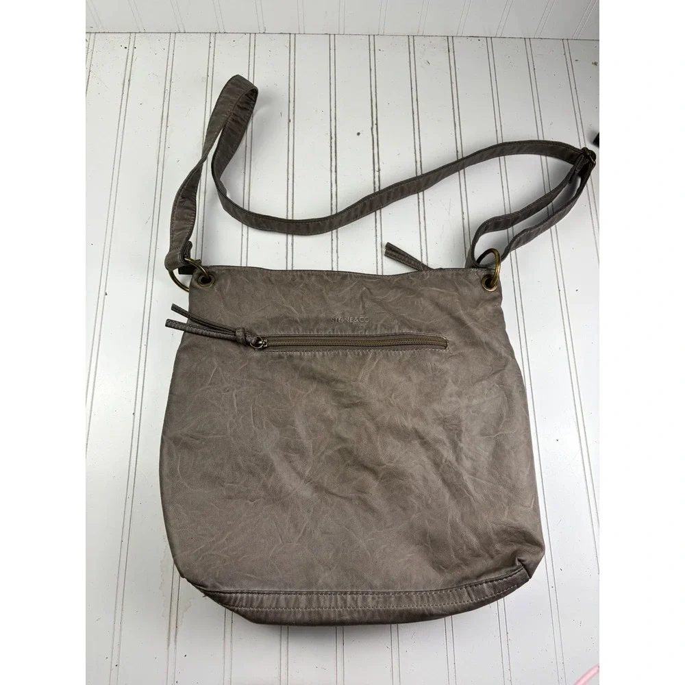 Stone & Co. bag 𝗦𝗵𝗶𝗽𝘀 pre