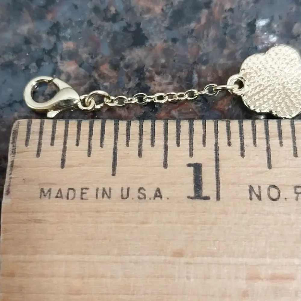 Unlisted this clover
