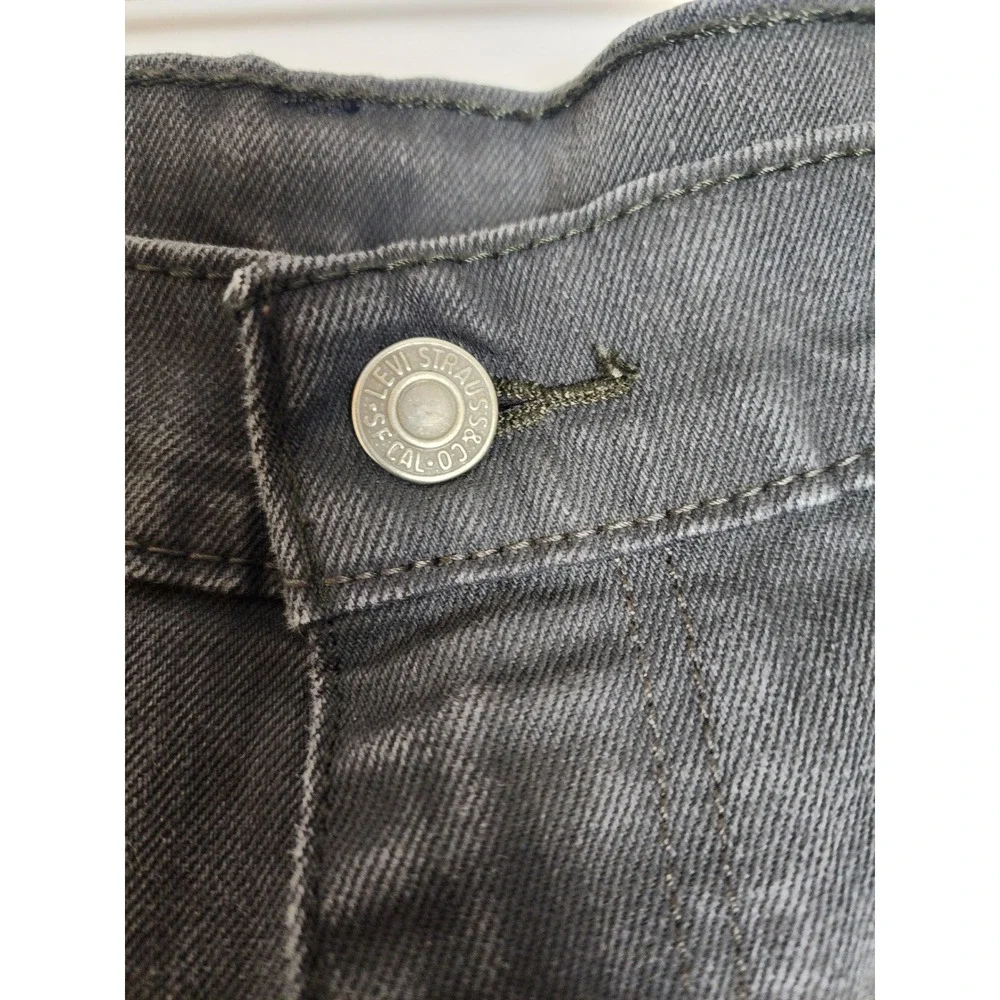 Levi Strauss Signature discover timeless