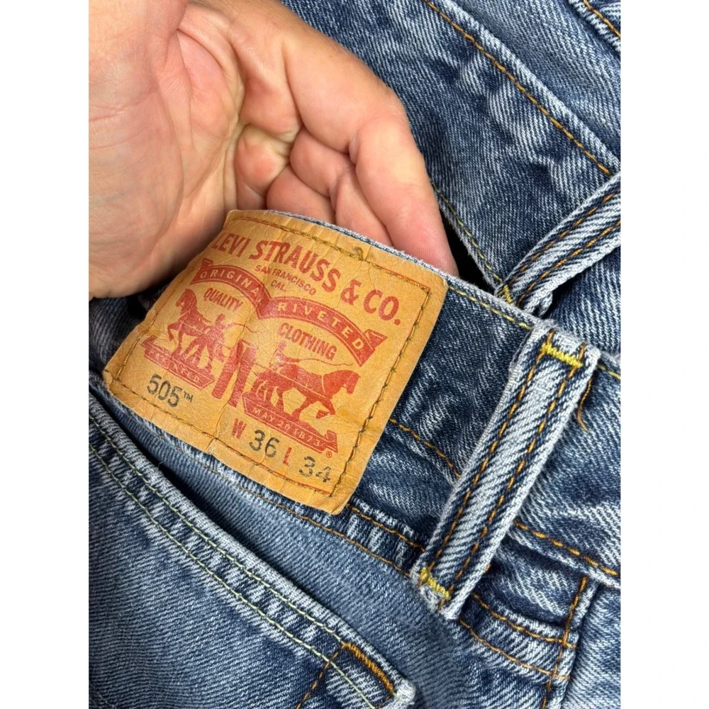 Levis classic straight