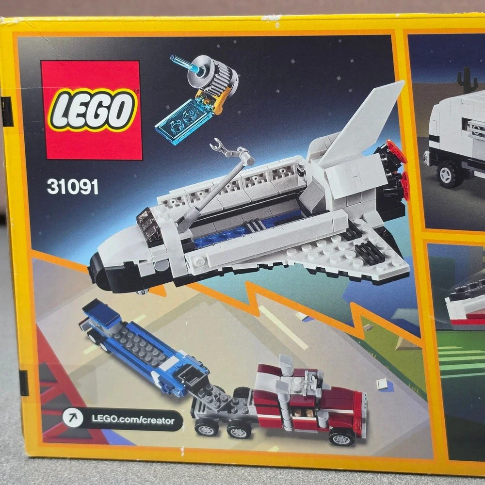 Lego creator shuttle