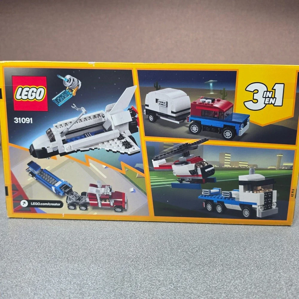 Lego creator shuttle