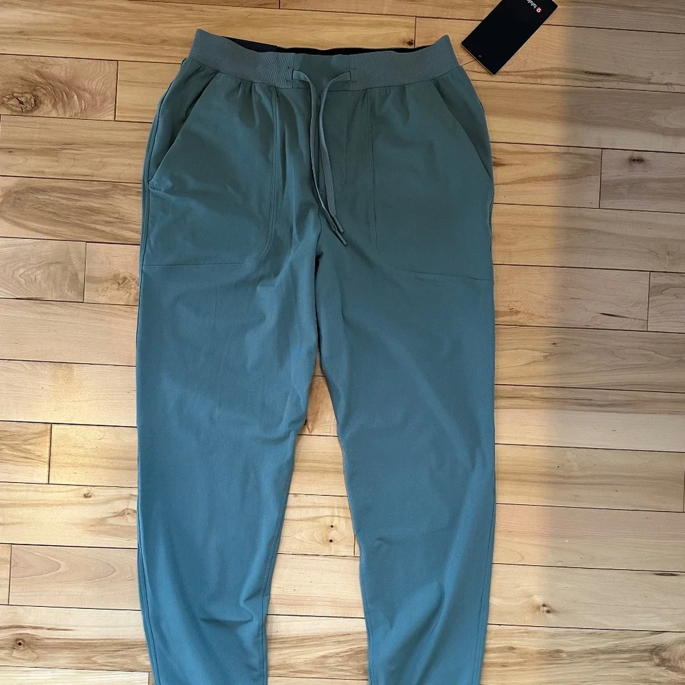 lululemon athletica sunday morning