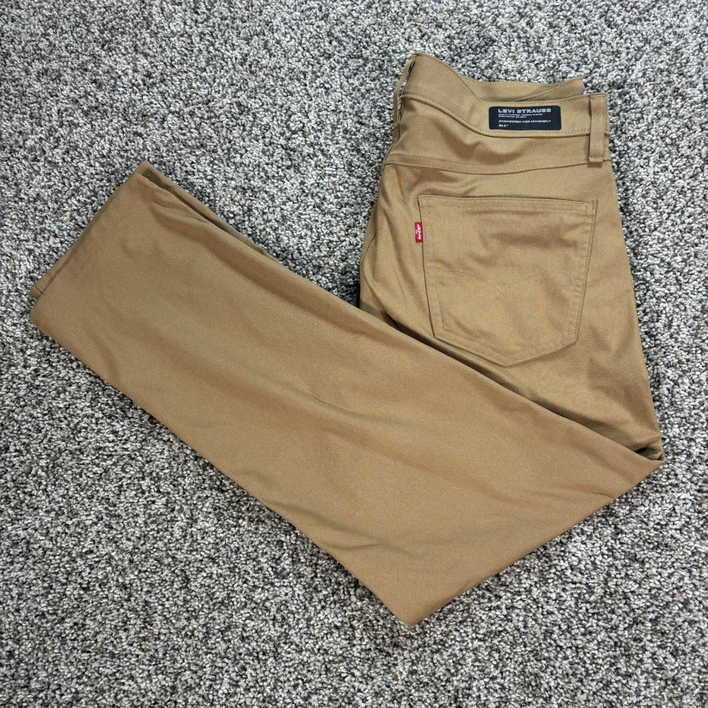 Levi's Strauss 511 Men's 34x29 Engineered for Movement Khaki Pants Slim Fit Tan