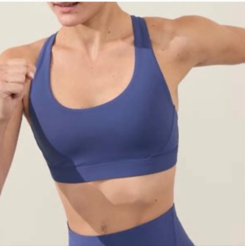 NWT Athleta The Ultimate Bra Soutien Size L/M