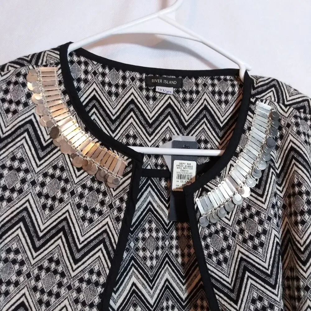 River Island river island