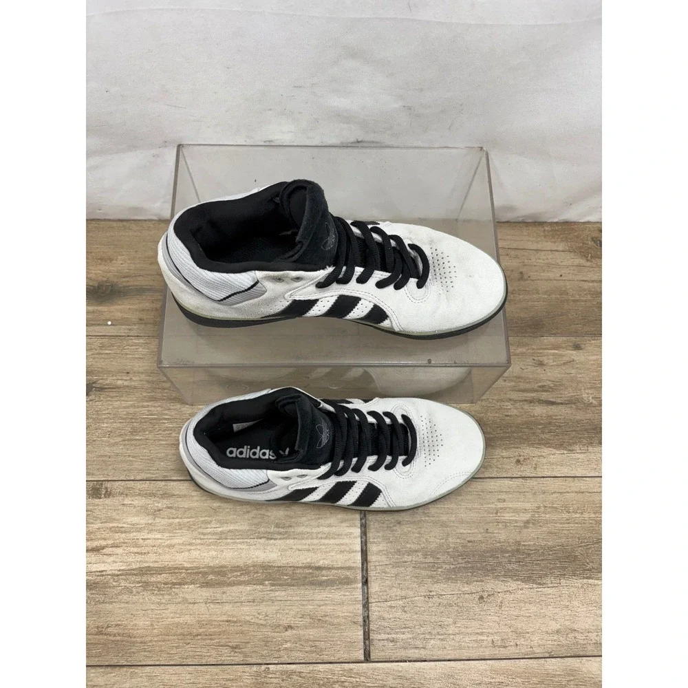 adidas tyshawn jones