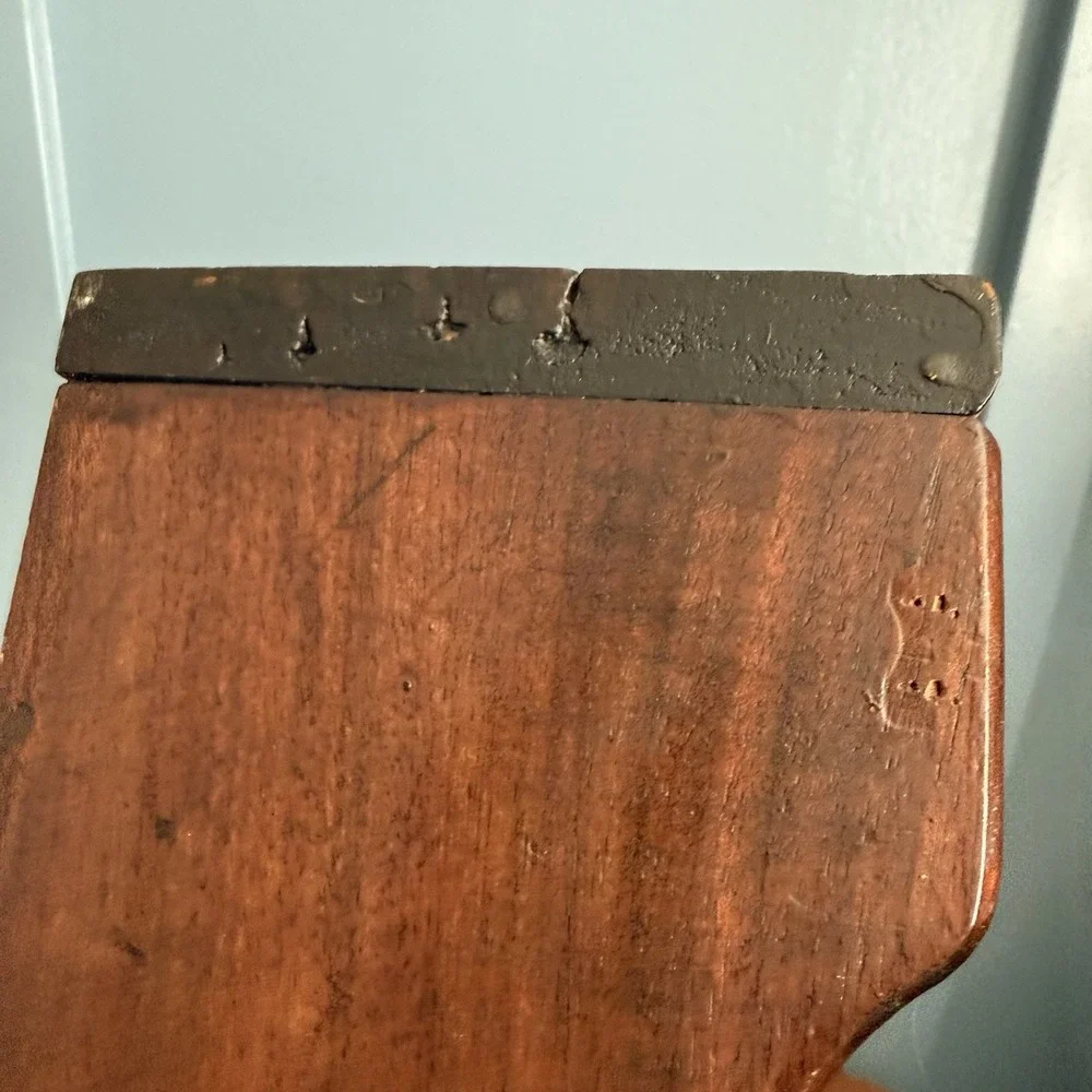 The Unbranded Brand vintage wood