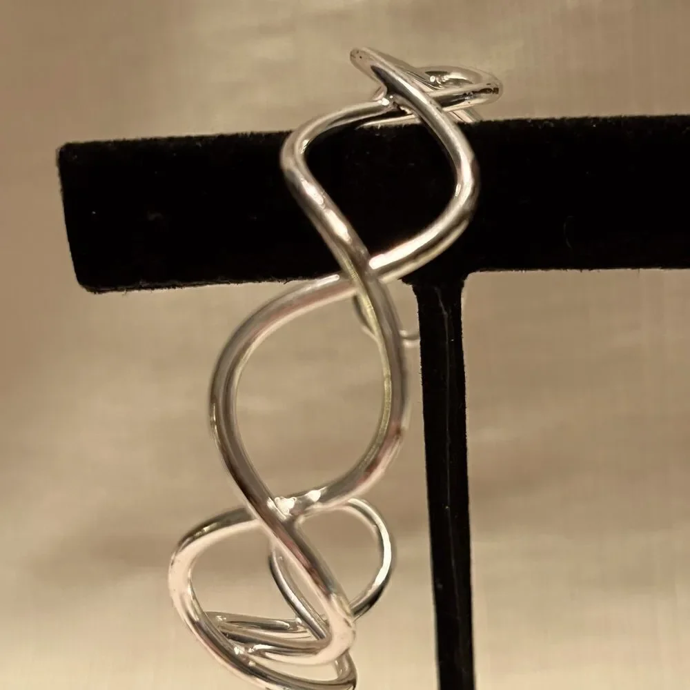 No Brand silver tone