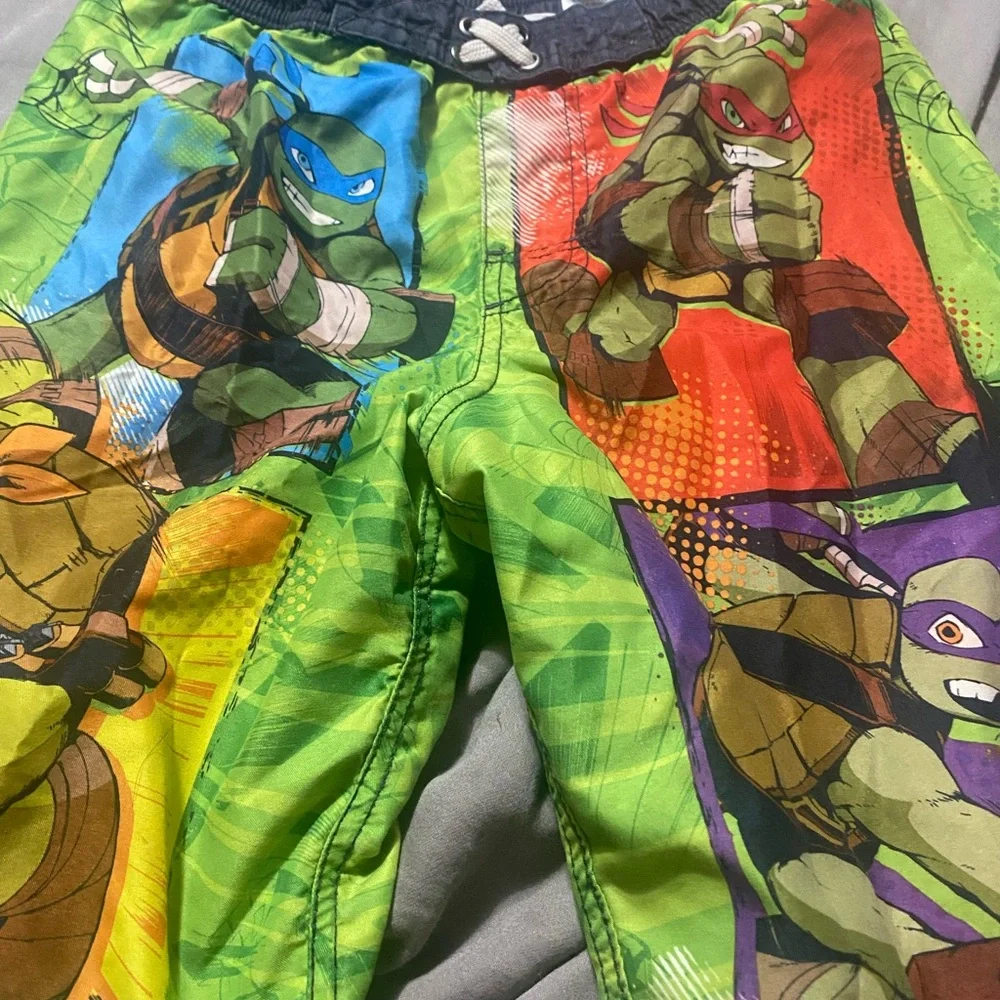 Nickelodeon vibrant swim