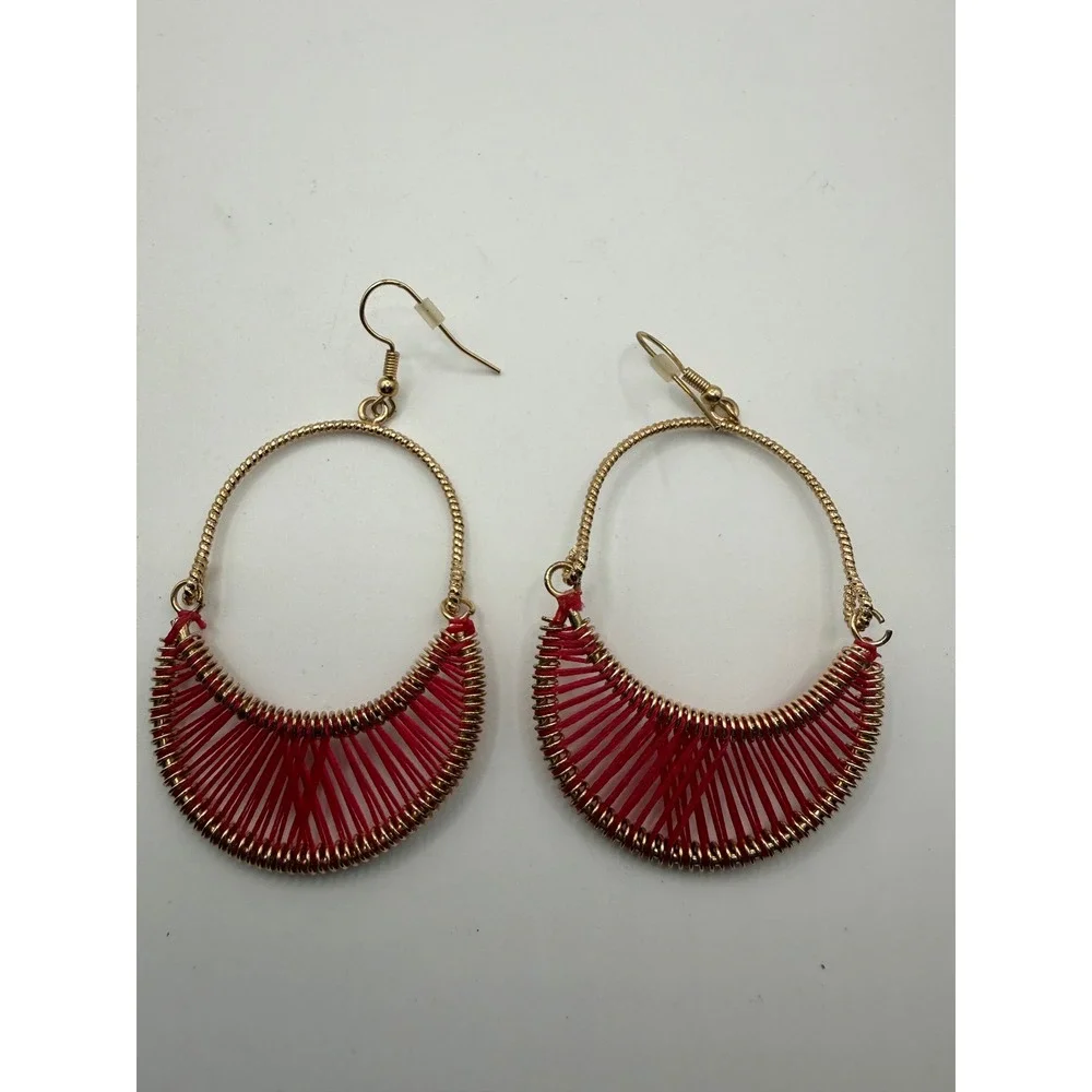 Gold‎ Tone Red Thread Wrapped Hoop Earrings Boho Crescent Drop Dangle Fishhook