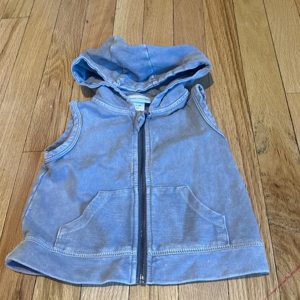 Kidding Around Baby Boy Vest Size 6 months