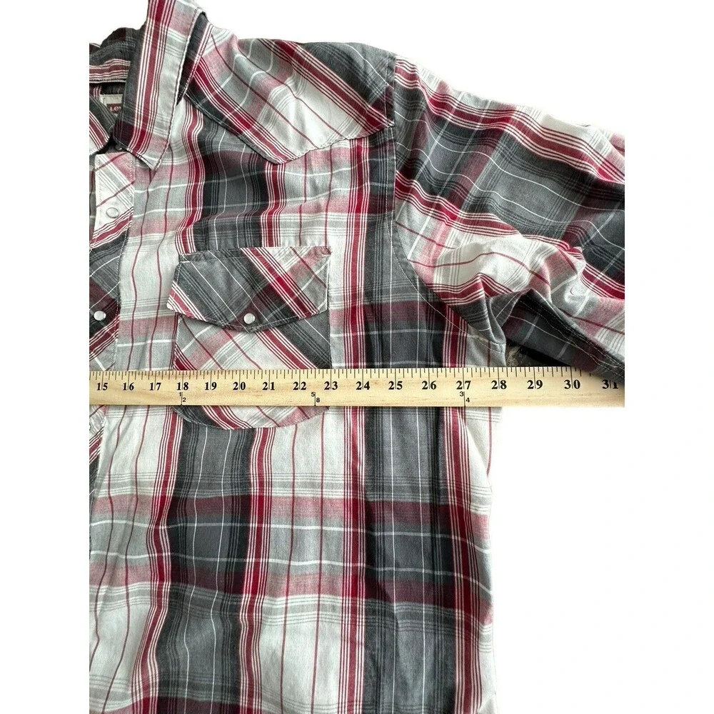 Levis this levi