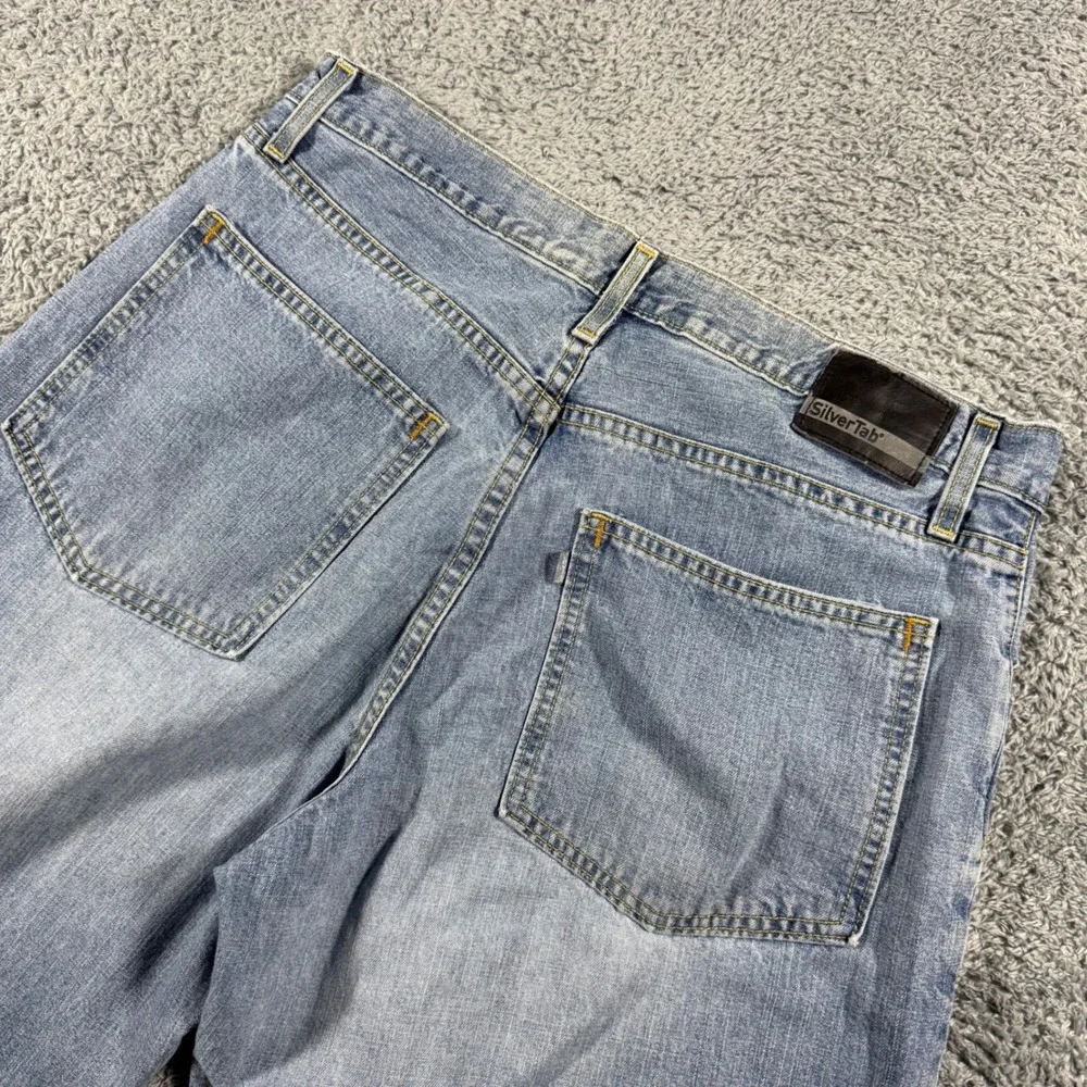Levis SilverTab levi silvertab