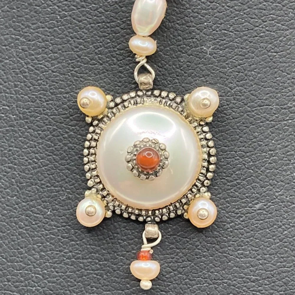 Unique Signed SATELLITE Bead Ball Chain Artisan Pearl Handcrafted 18” Necklace‎