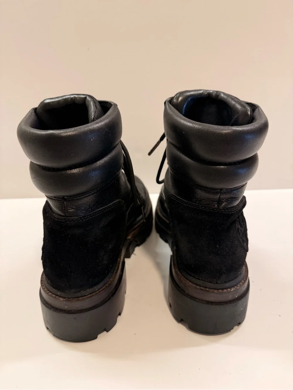 Tory Burch pre owned