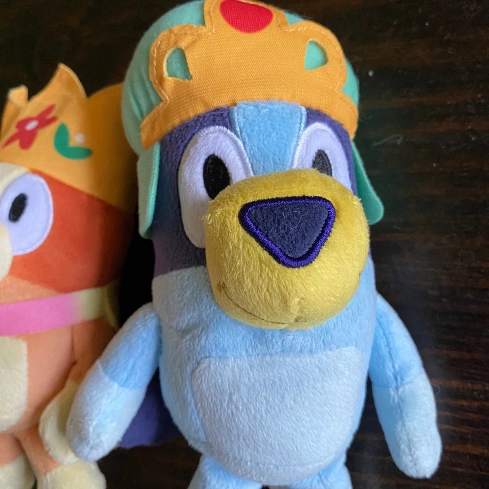 Royal King Bluey Queen Bingo Plush Set Heeler Costume Dress Up Stuffed Animal‎