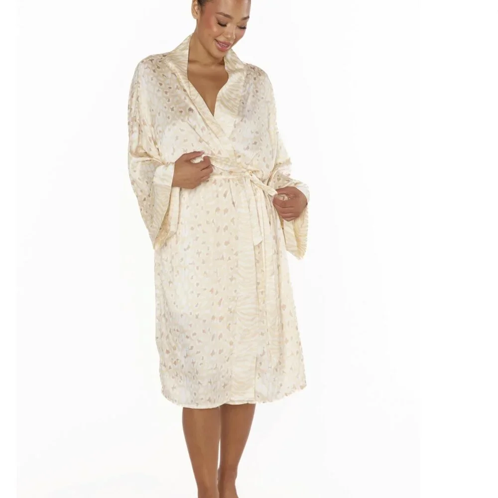 Show Me Your MuMu perfect robe