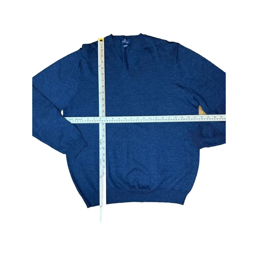 Brooks Brothers 346 Mens Size Large Blue 100%Merino Wool V Neck Pullover Sweater