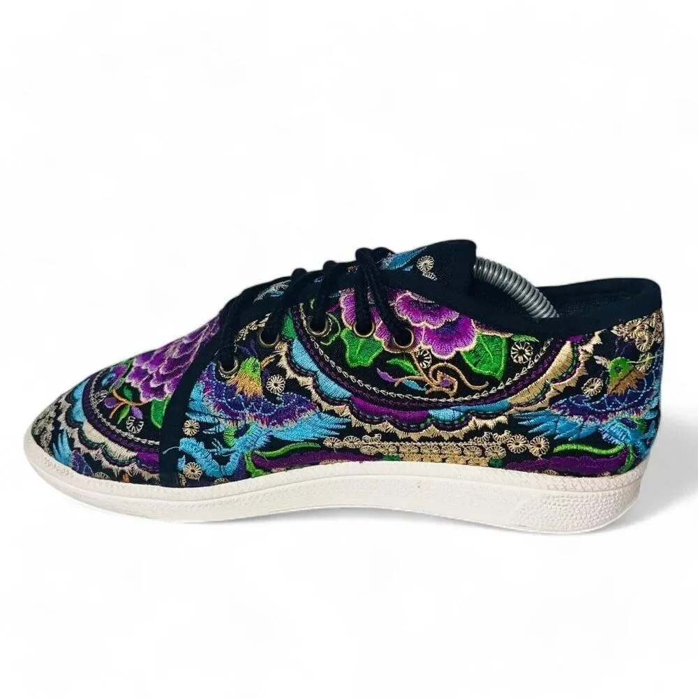 Ocelot Market comfortable colorful