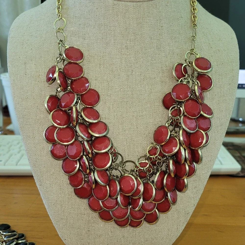 The Unbranded Brand estate jewelry