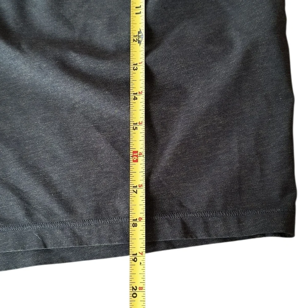 Men's lululemon athletica Forest Green Athletic Shorts Size XL