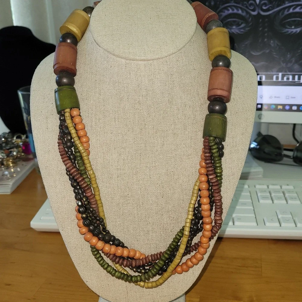 The Unbranded Brand estate jewelry