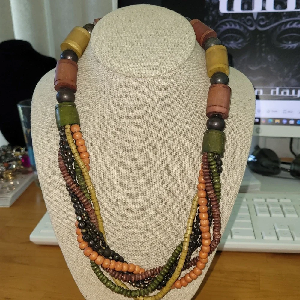The Unbranded Brand estate jewelry