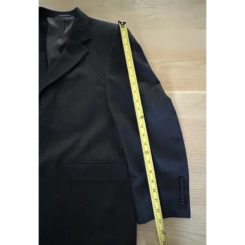 Men's Sport Coat 100% Wool 42S Black Charcoal Pinstripe Stafford