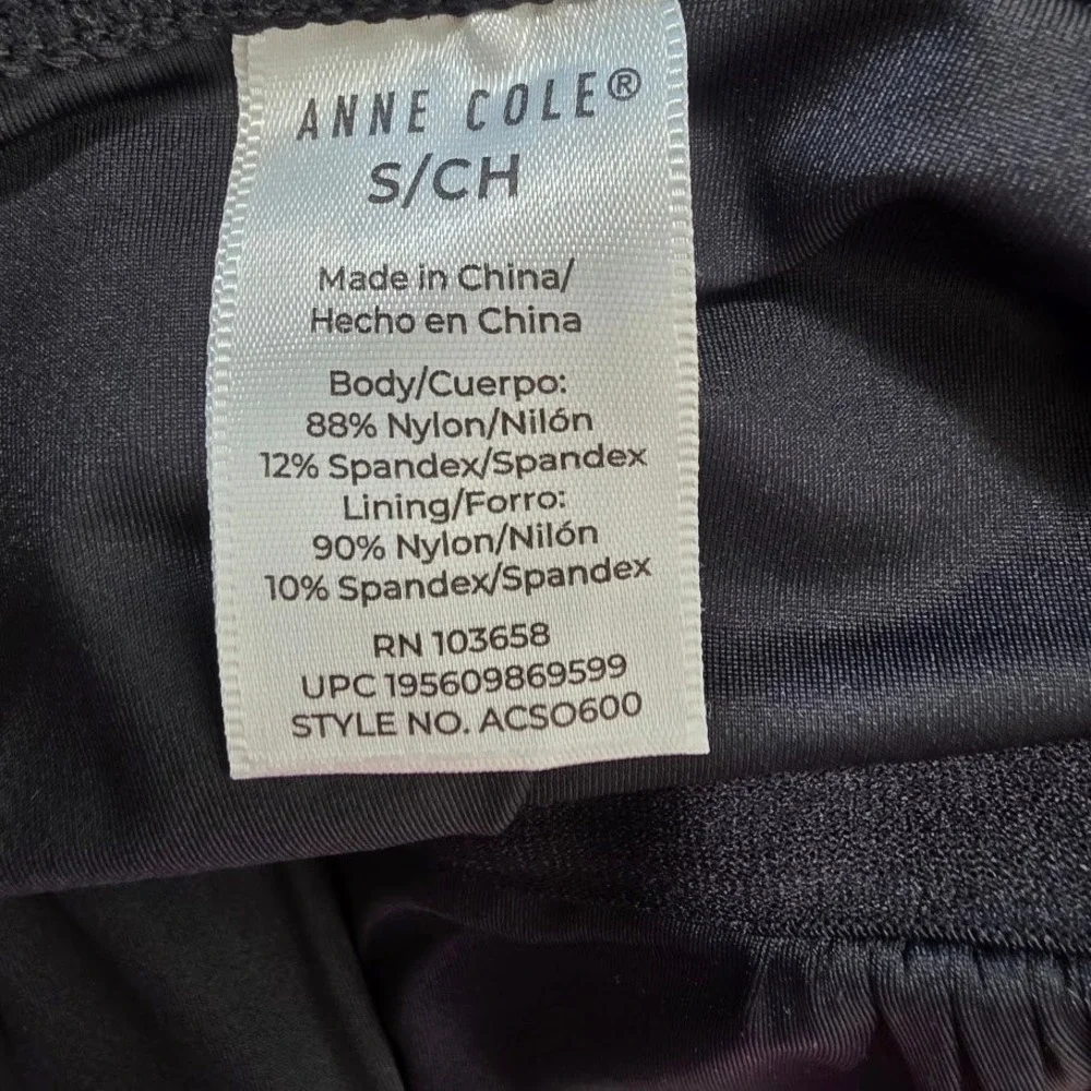 Anne Cole embrace timeless